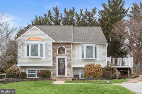 862 ELMWOOD COURT WESTMINSTER MD 21158