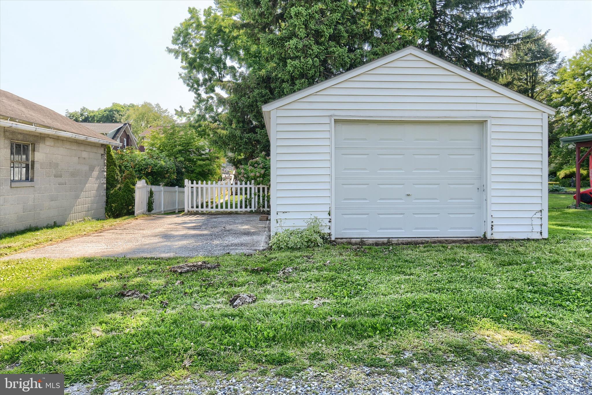 CAMP HILL BOROUGH - Residential