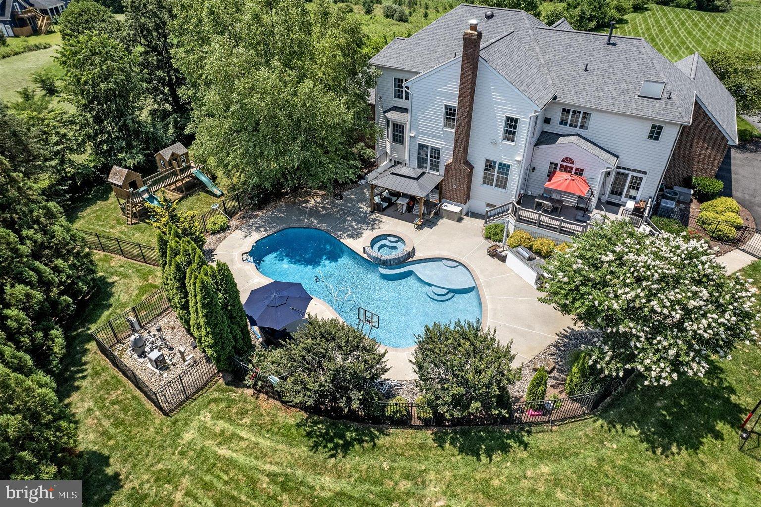 SHENSTONE - Residential