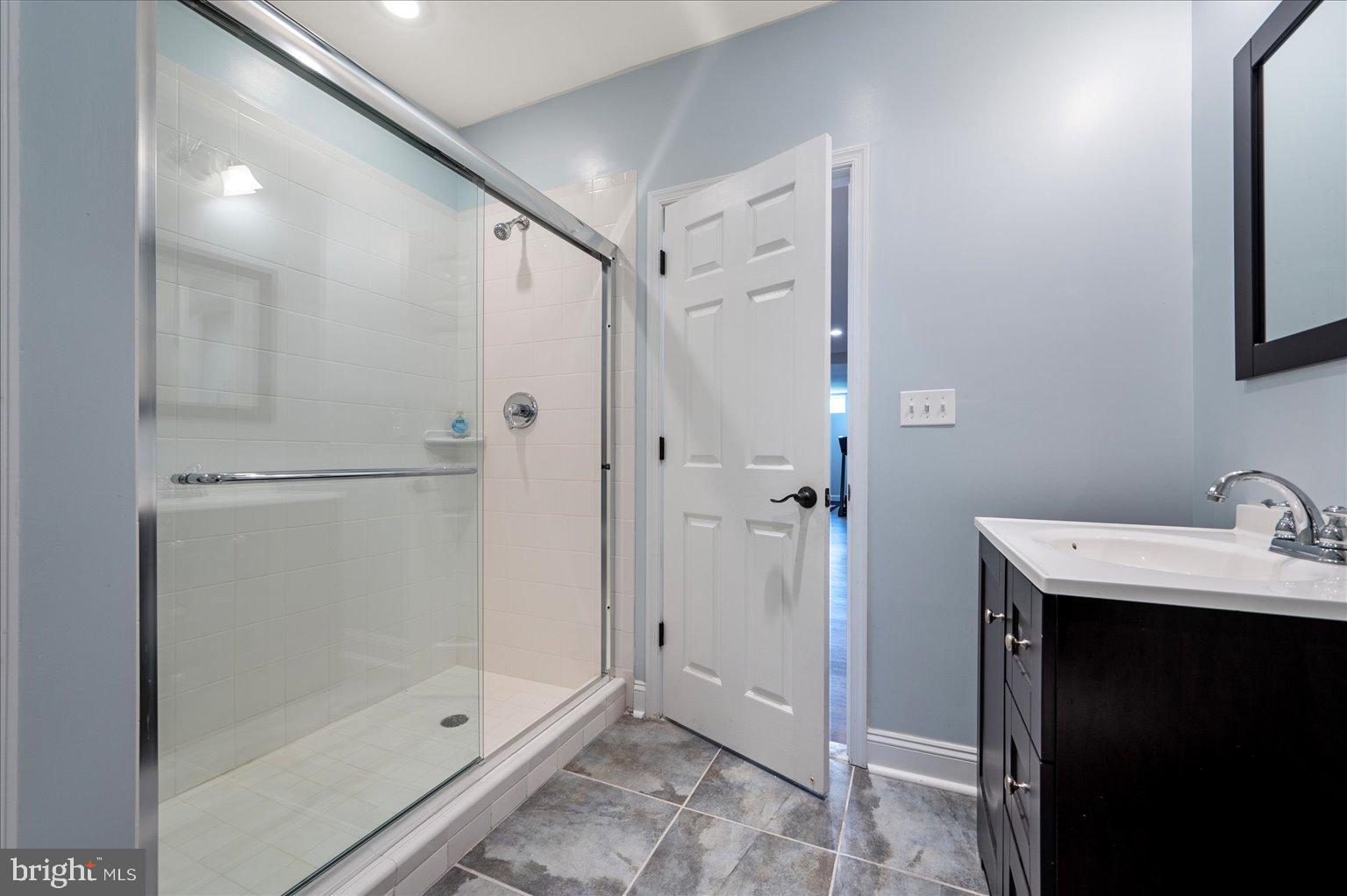 SHENSTONE - Residential