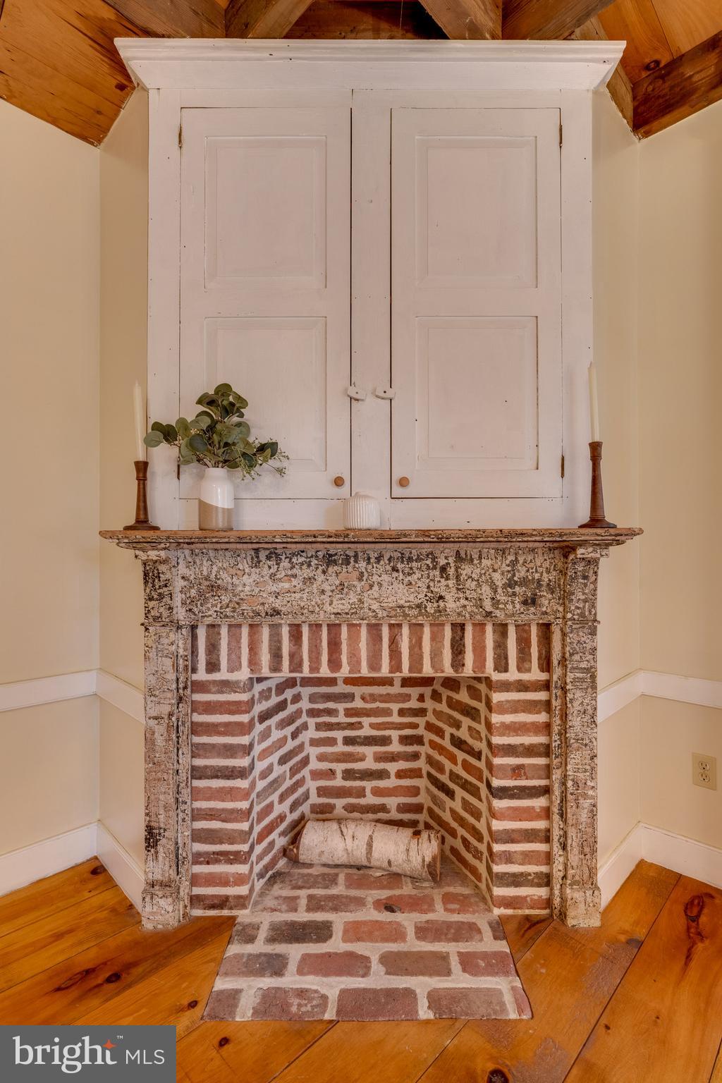 WEST NOTTINGHAM TW - Residential