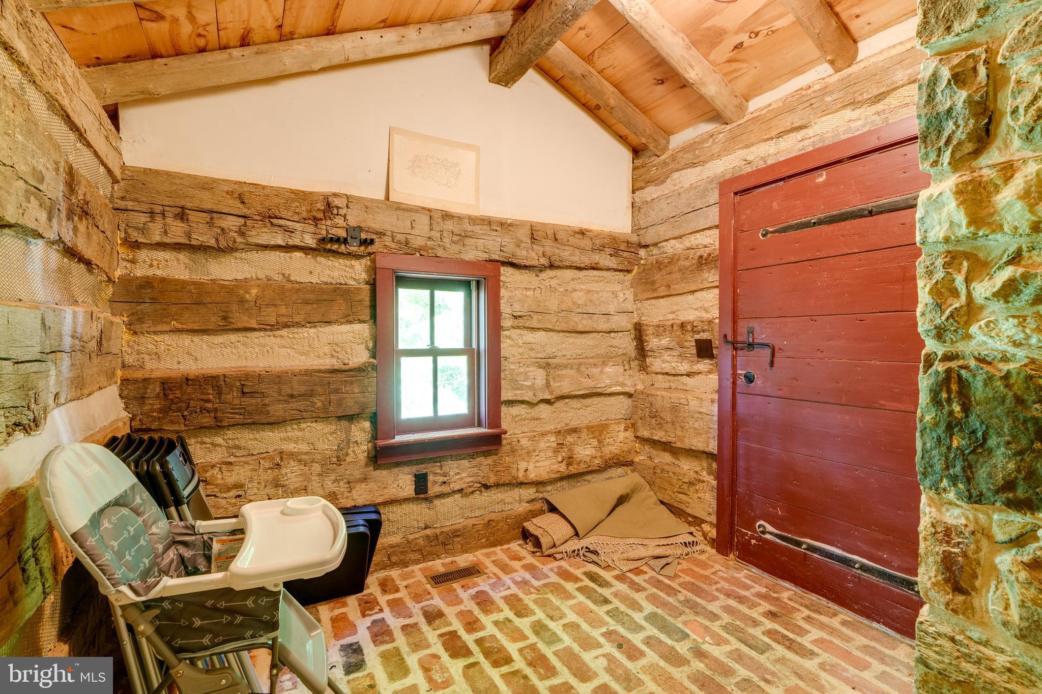 WEST NOTTINGHAM TW - Residential