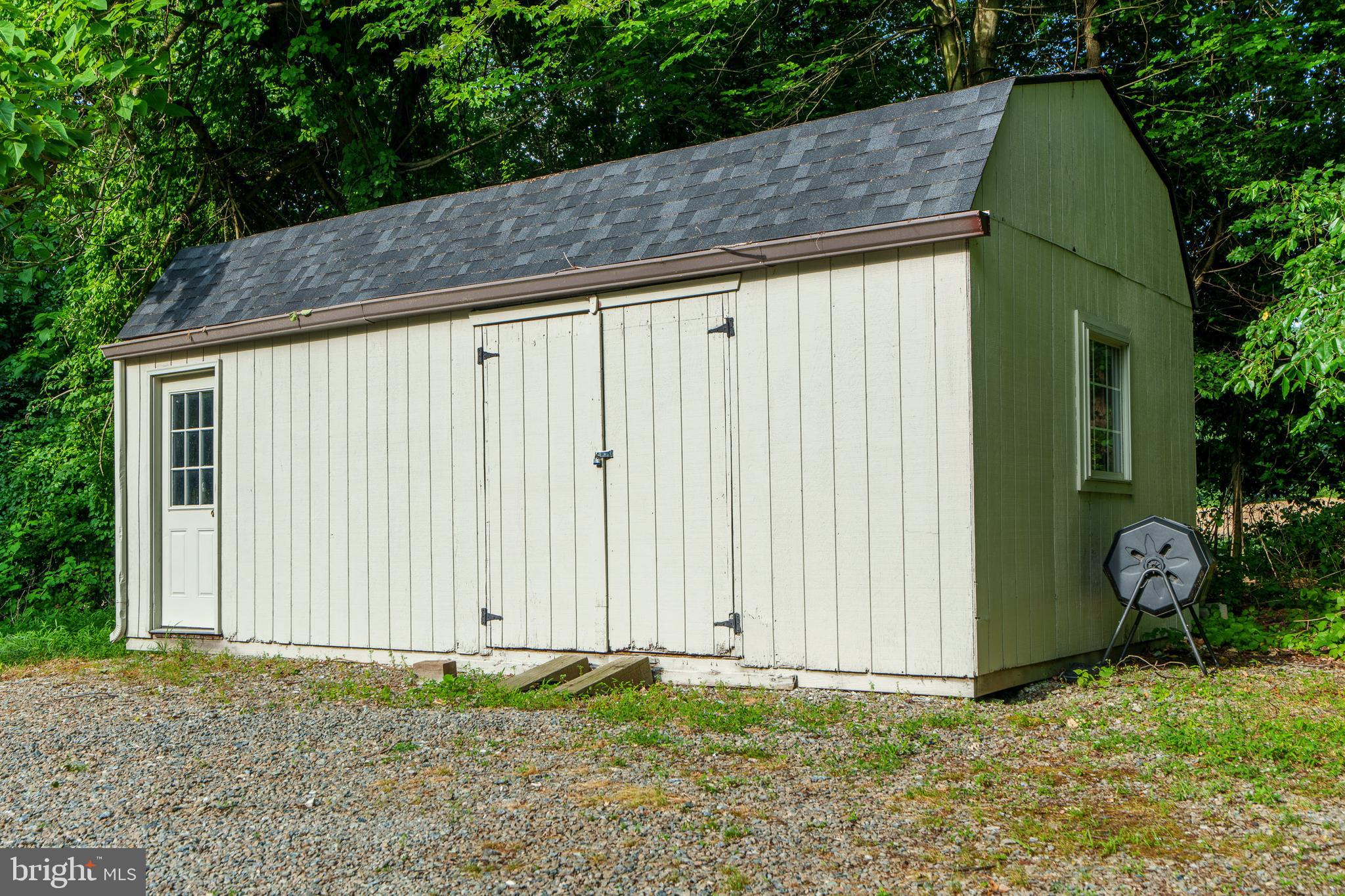 WEST NOTTINGHAM TW - Residential