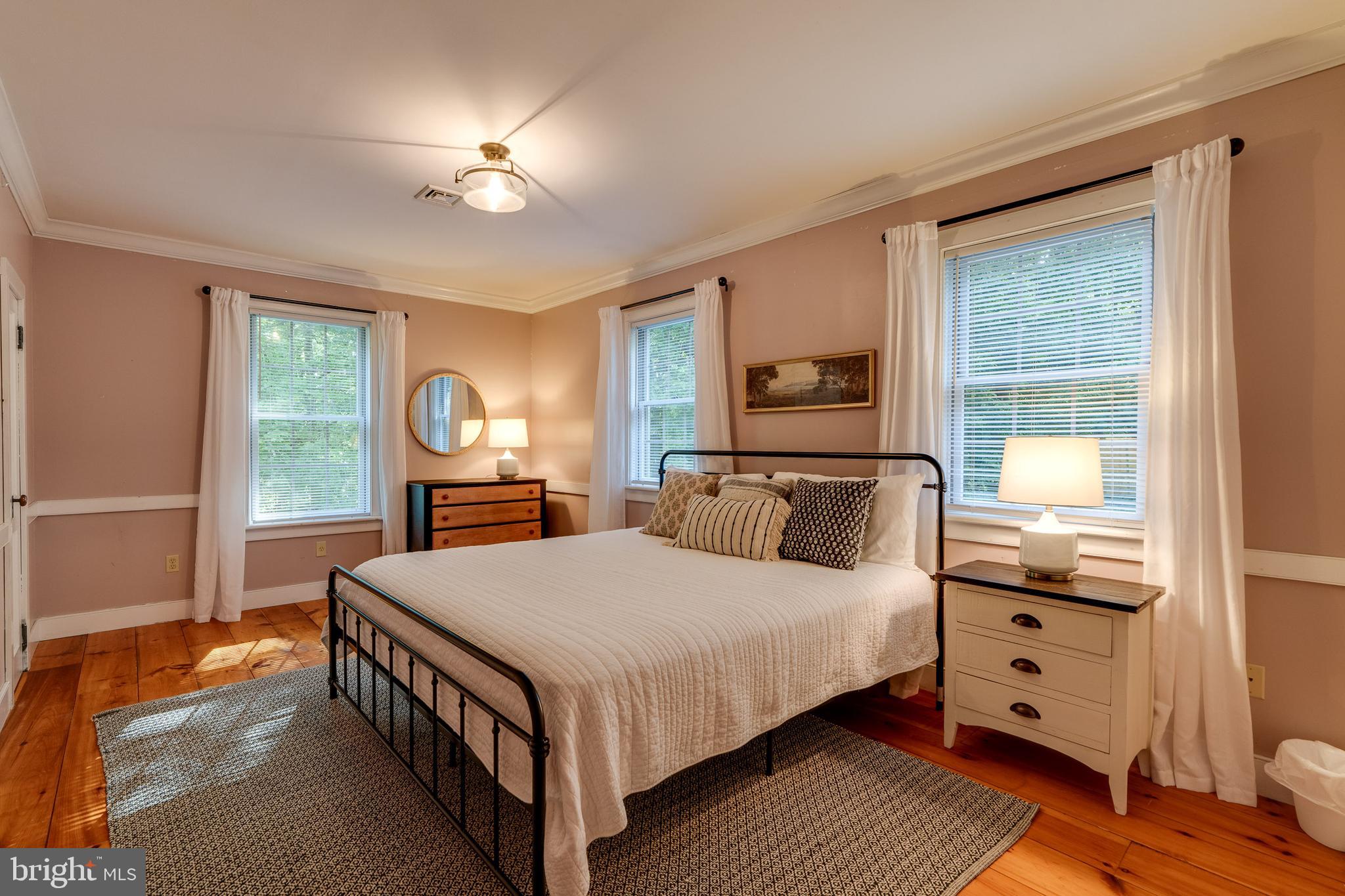 WEST NOTTINGHAM TW - Residential