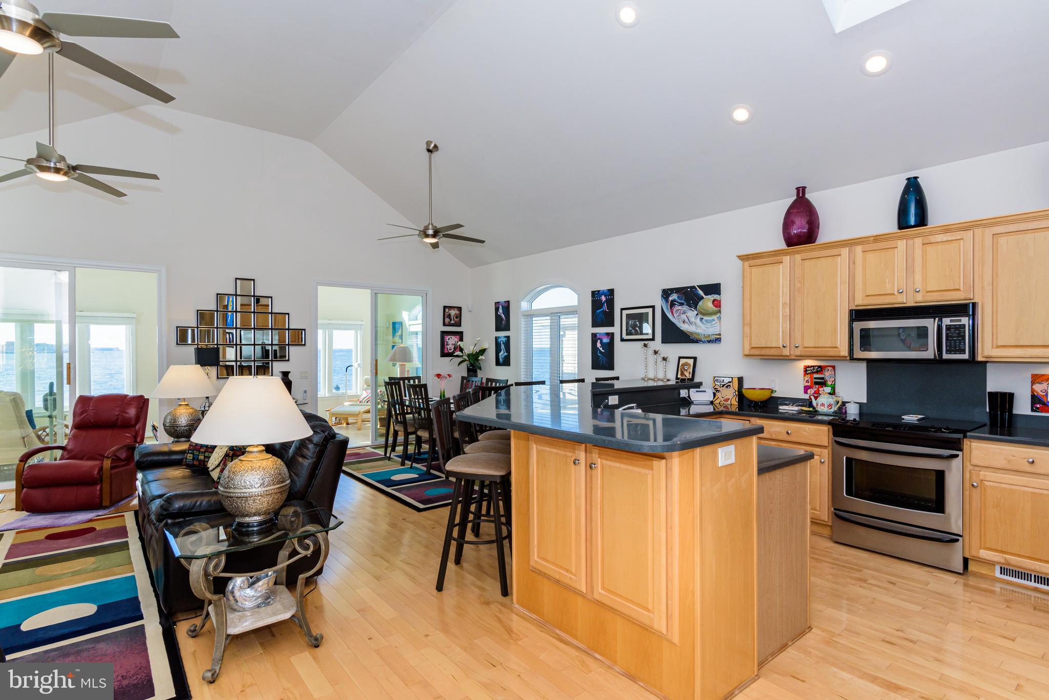 MONTEGO BAY - Residential