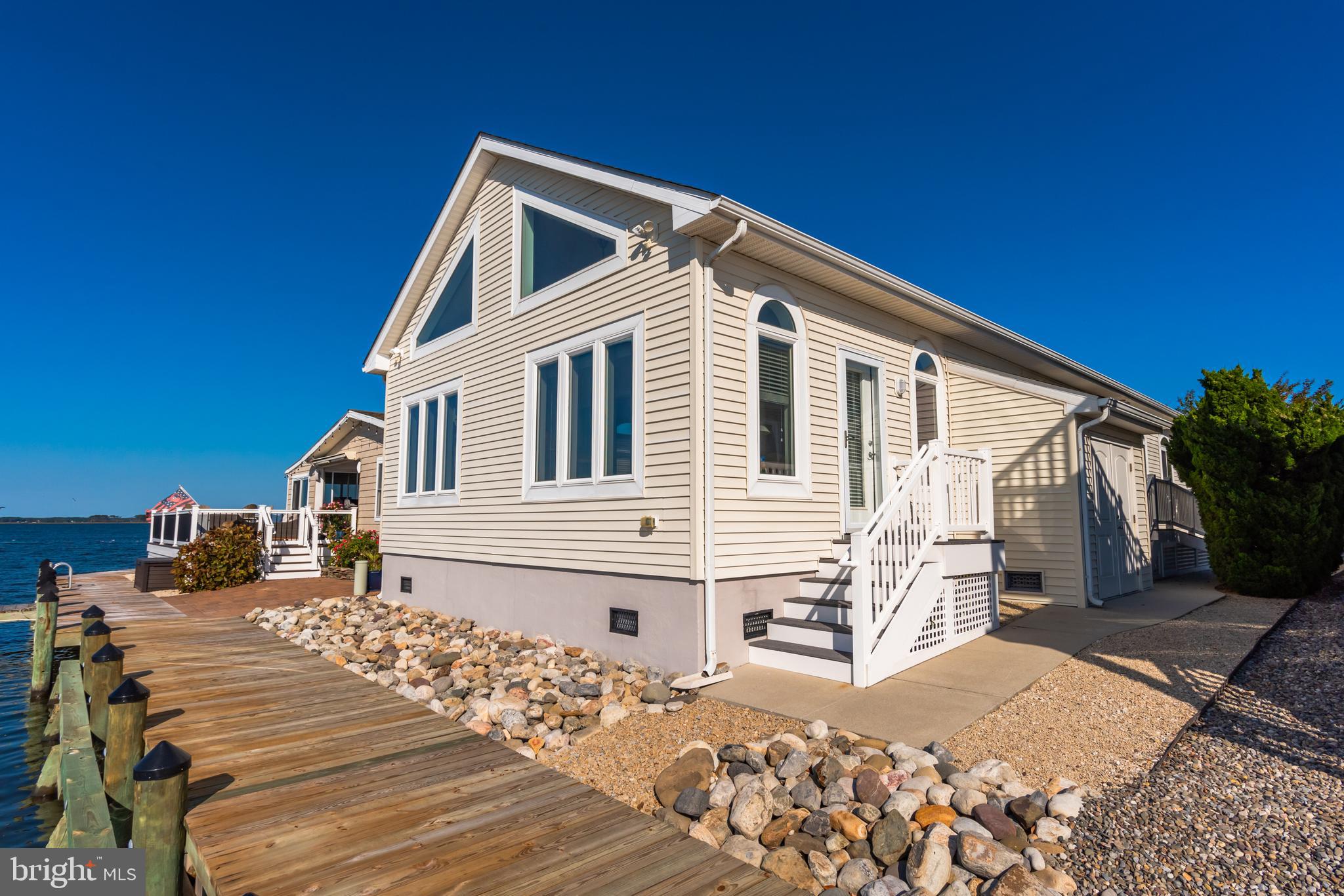 MONTEGO BAY - Residential