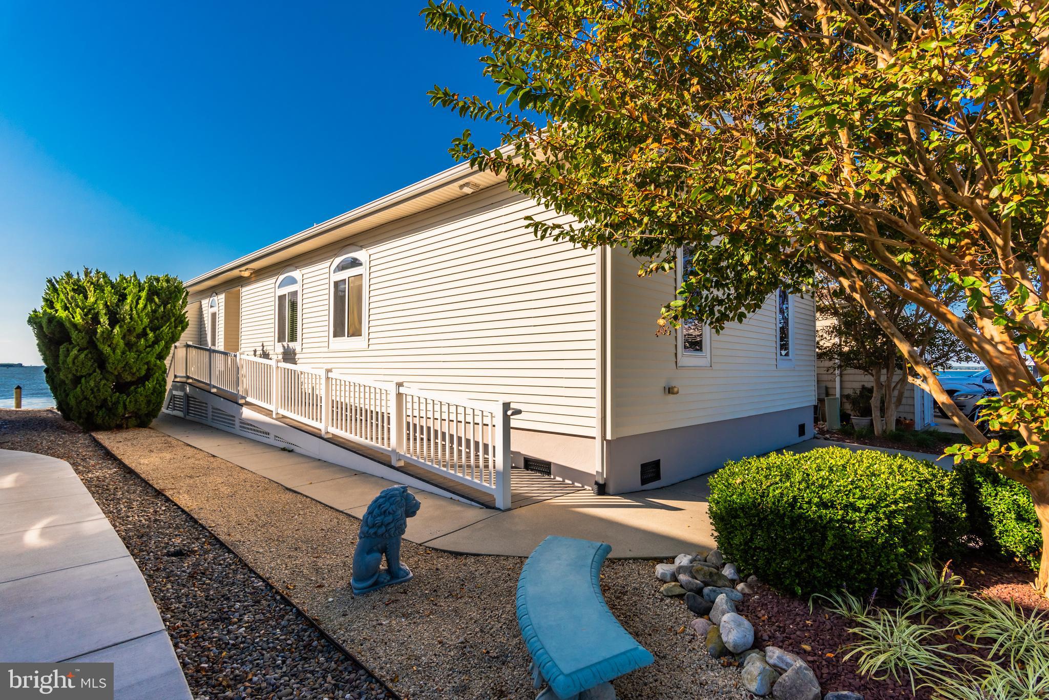 MONTEGO BAY - Residential