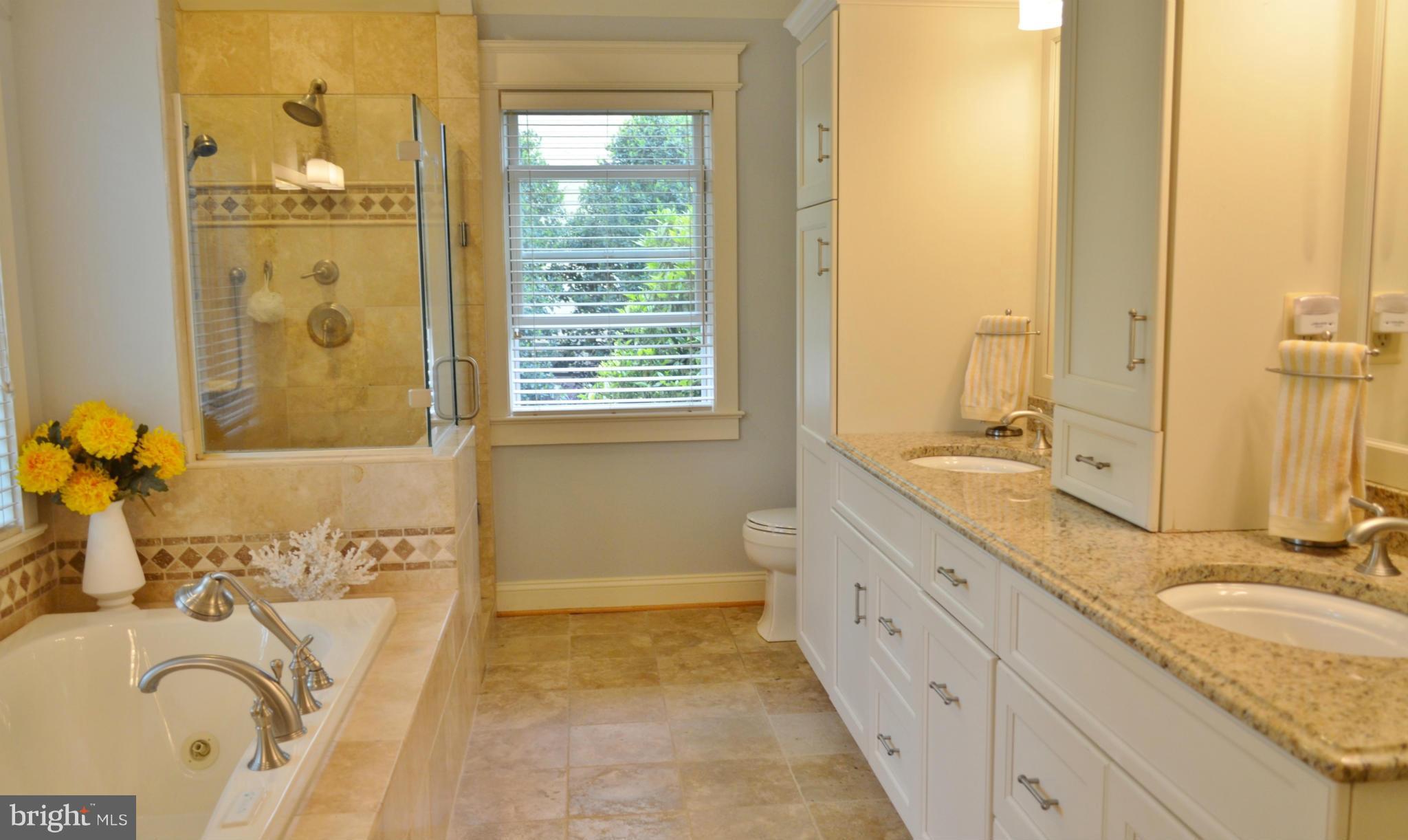 HOLLY HILL HARBOR - Residential