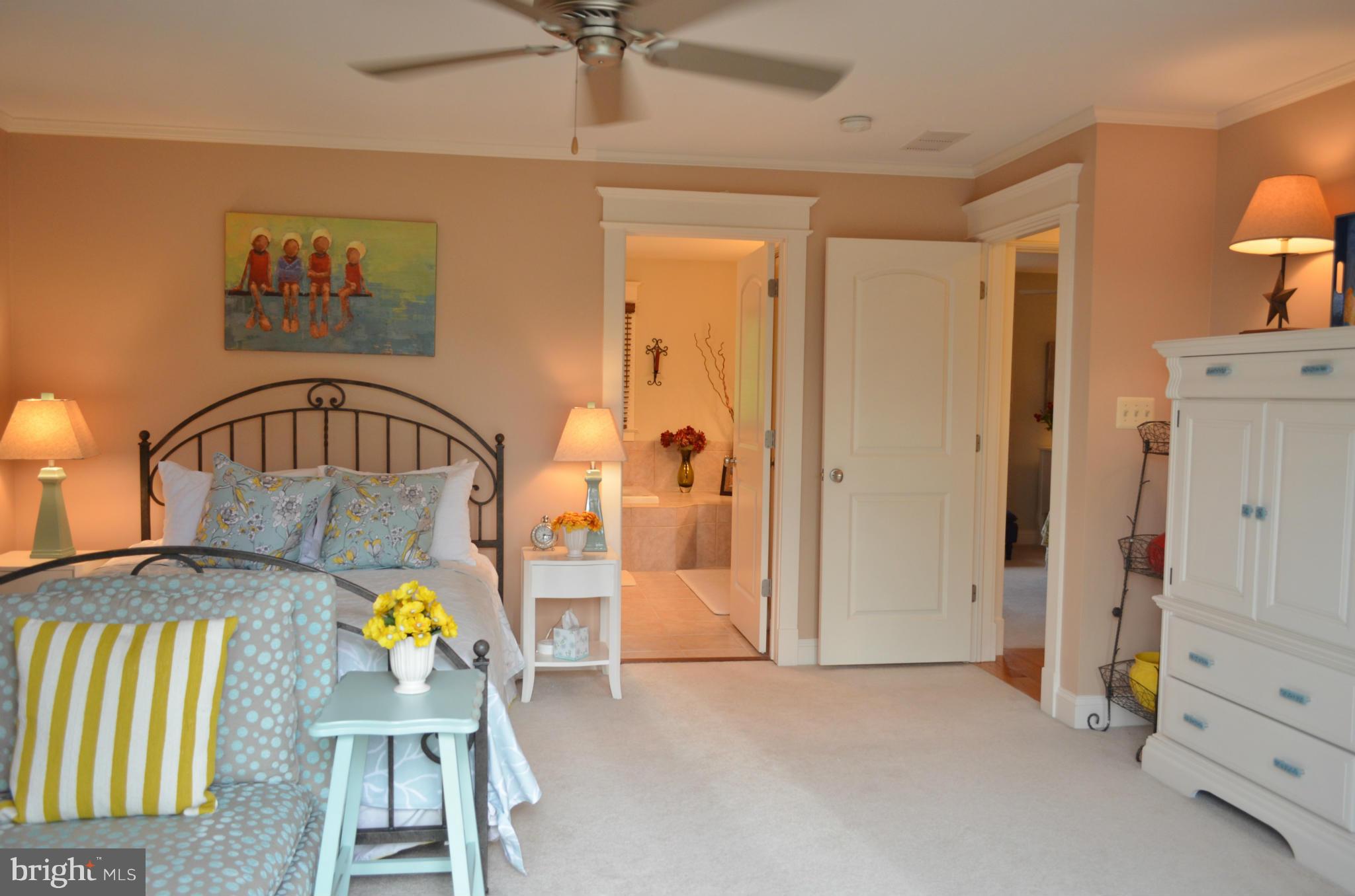 HOLLY HILL HARBOR - Residential