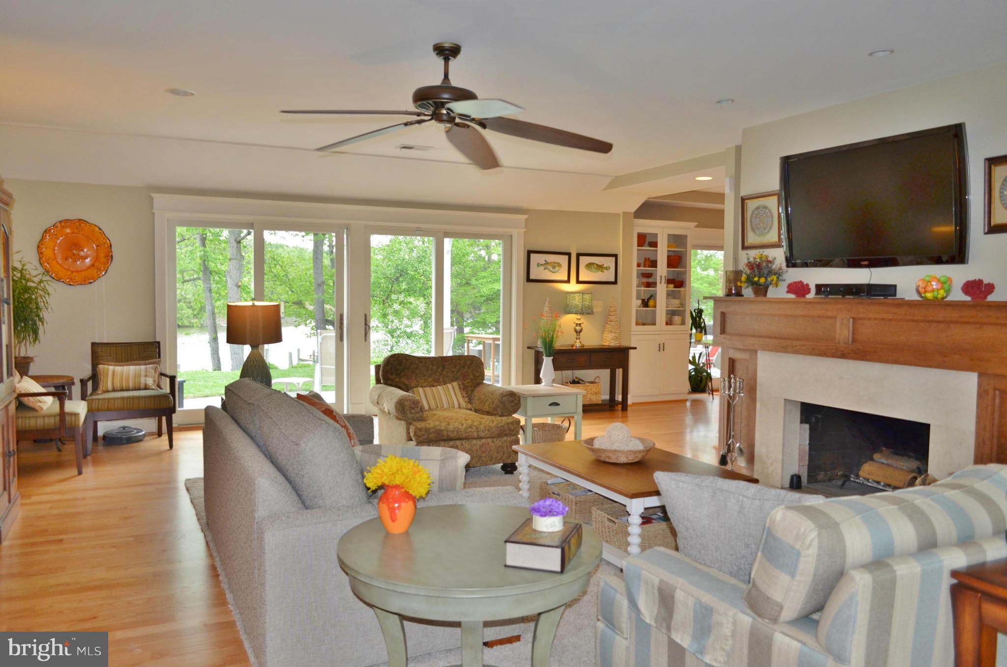 HOLLY HILL HARBOR - Residential