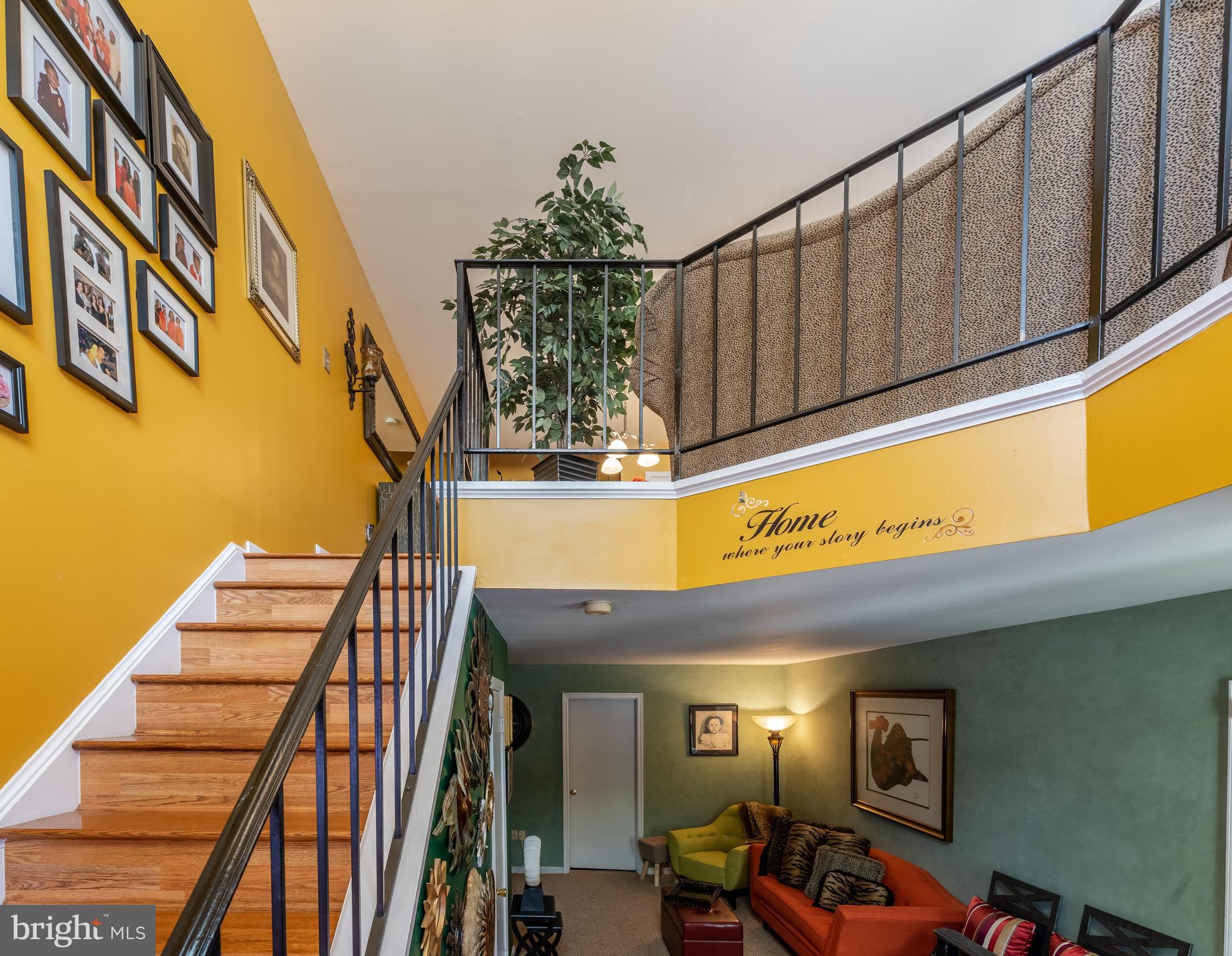 LAUREL LAKES - Residential