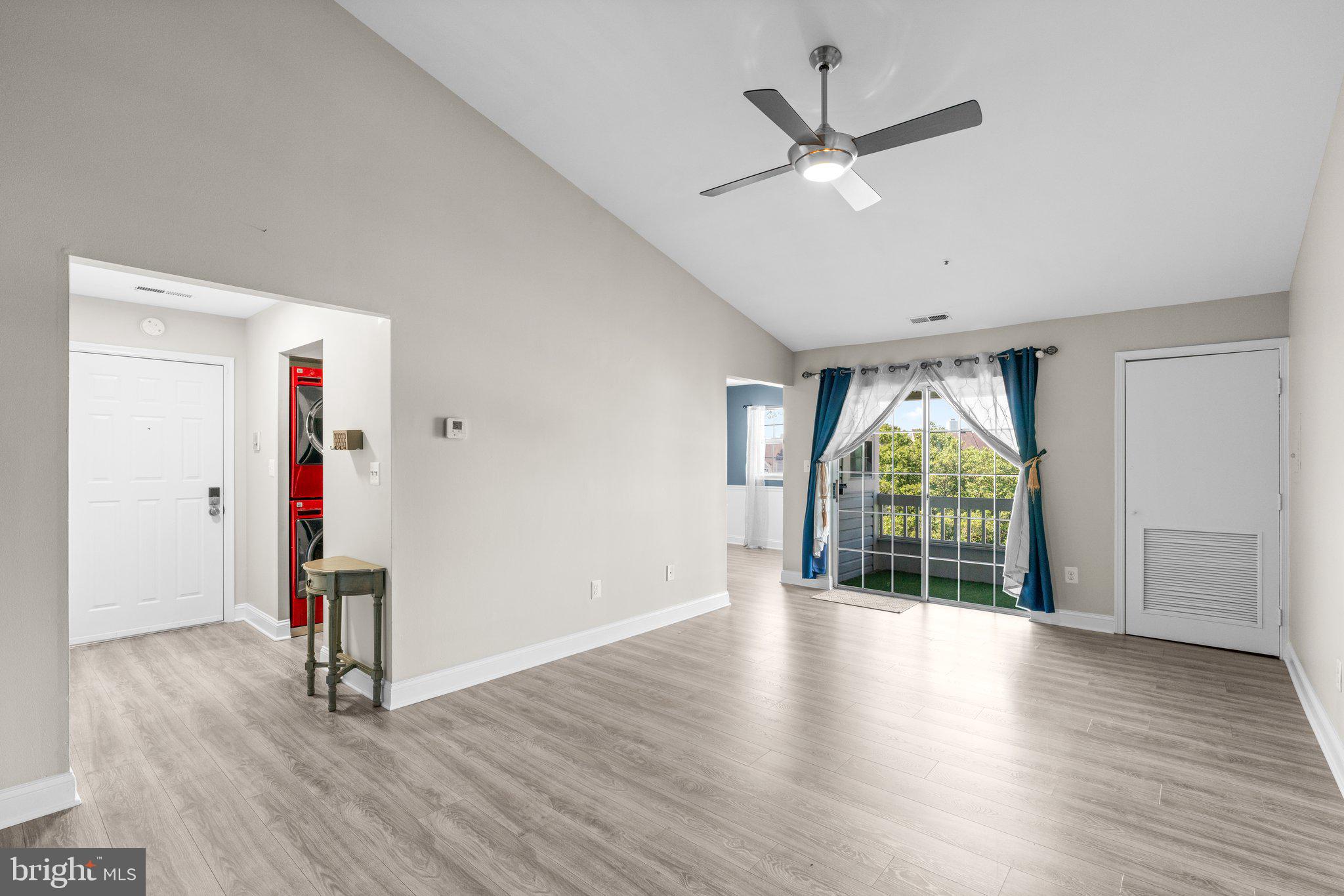 MONTGOMERY RUN - Residential Lease