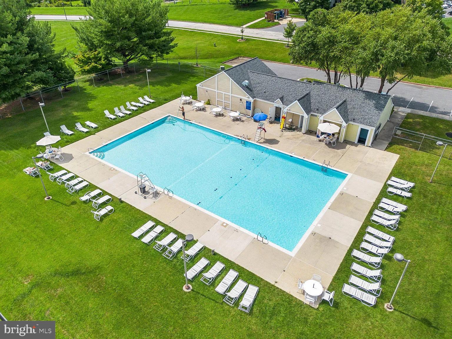 MONTGOMERY RUN - Residential Lease