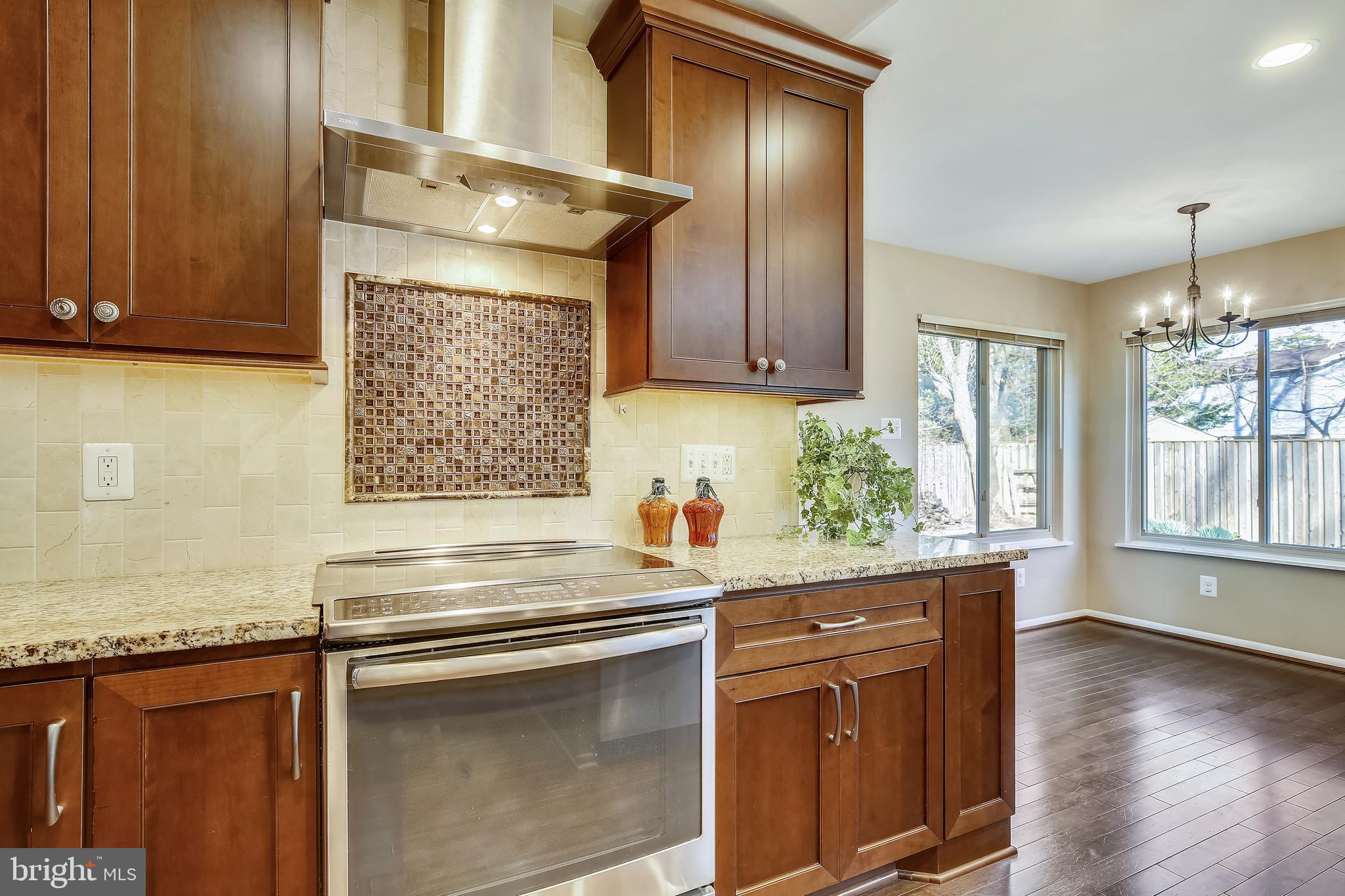 FOX MILL ESTATES - Residential