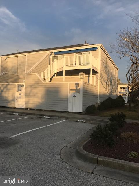 HIDDEN HARBOR - Residential