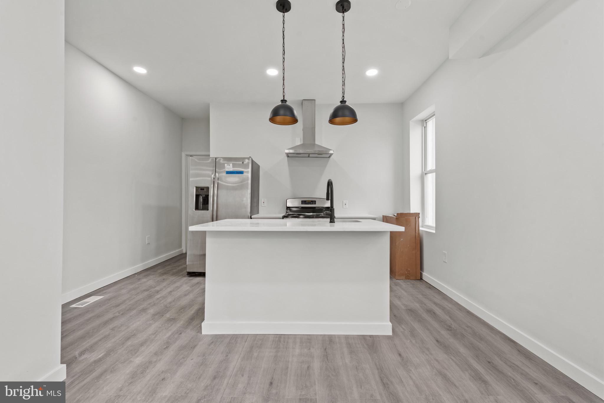 CHARLES VILLAGE - Residential