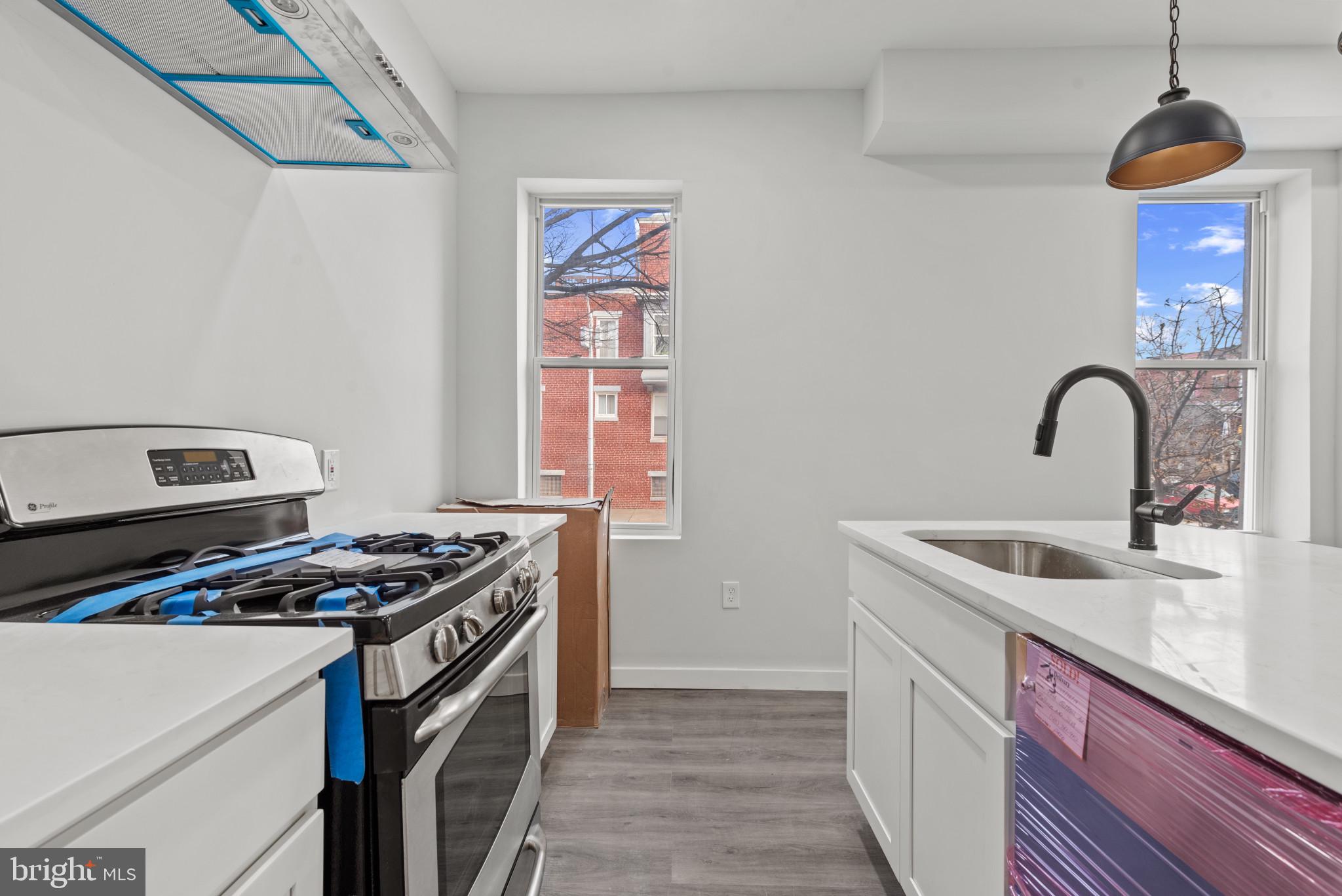 CHARLES VILLAGE - Residential