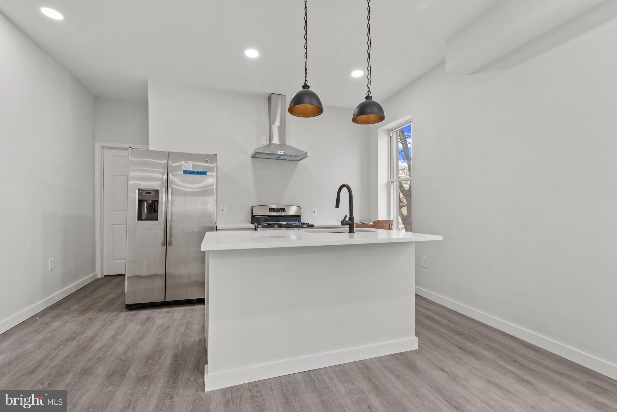 CHARLES VILLAGE - Residential