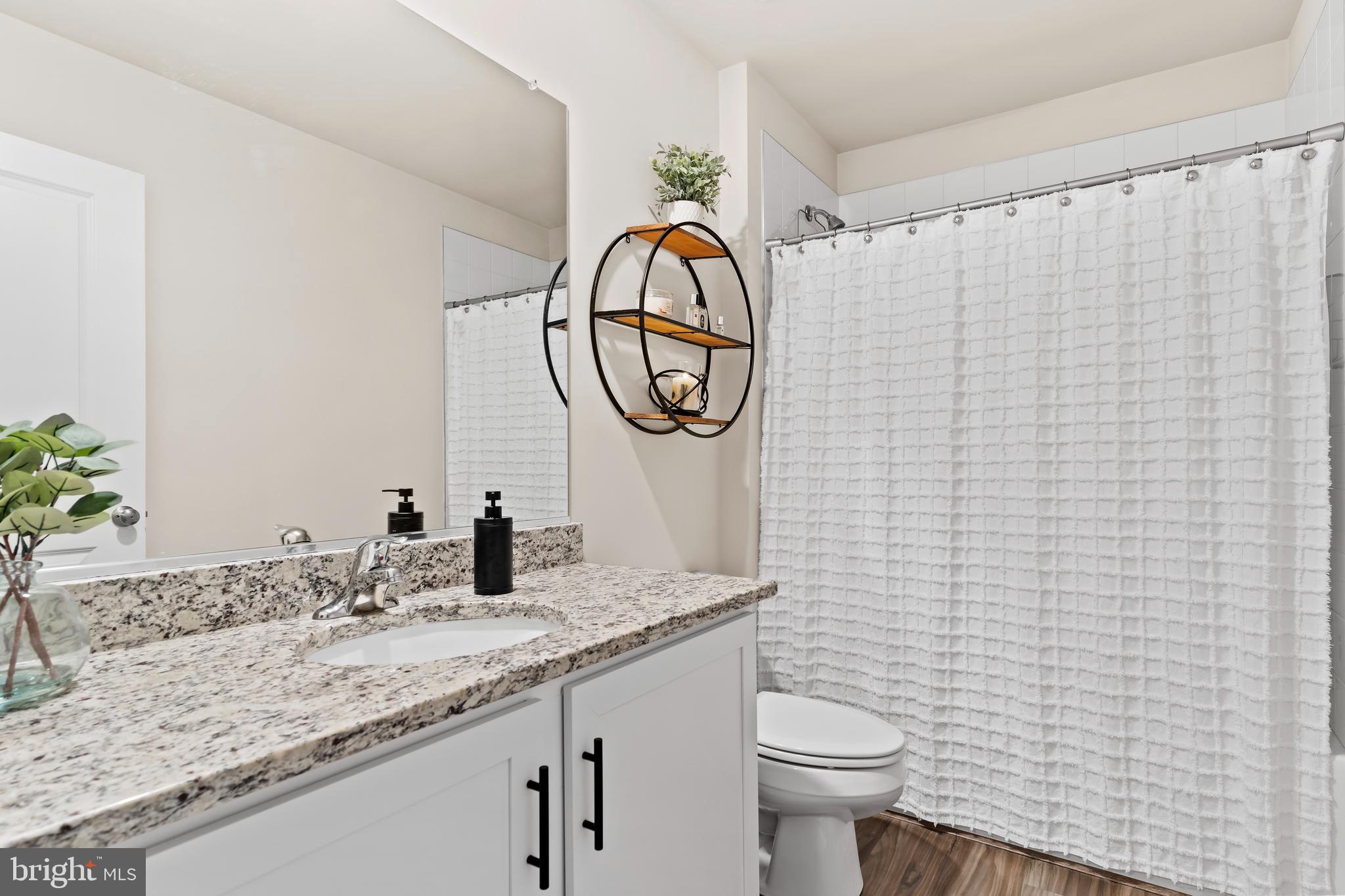 HAYS LANDING - Residential