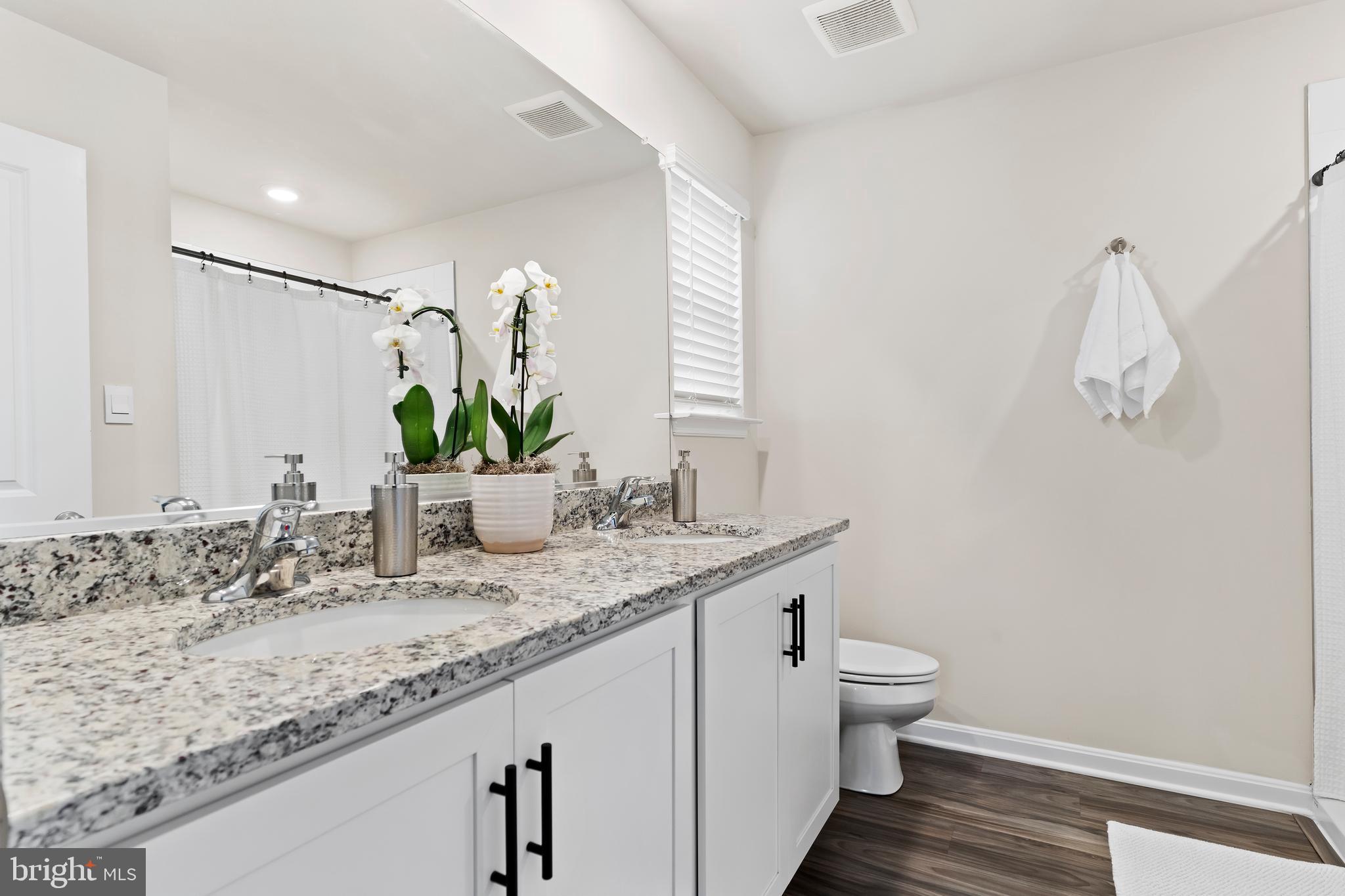 HAYS LANDING - Residential