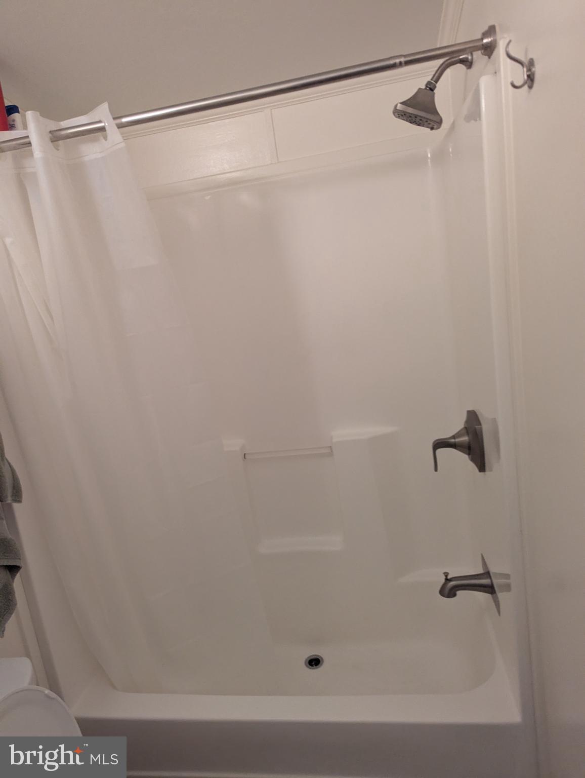 SPRING MEADOWS - Residential