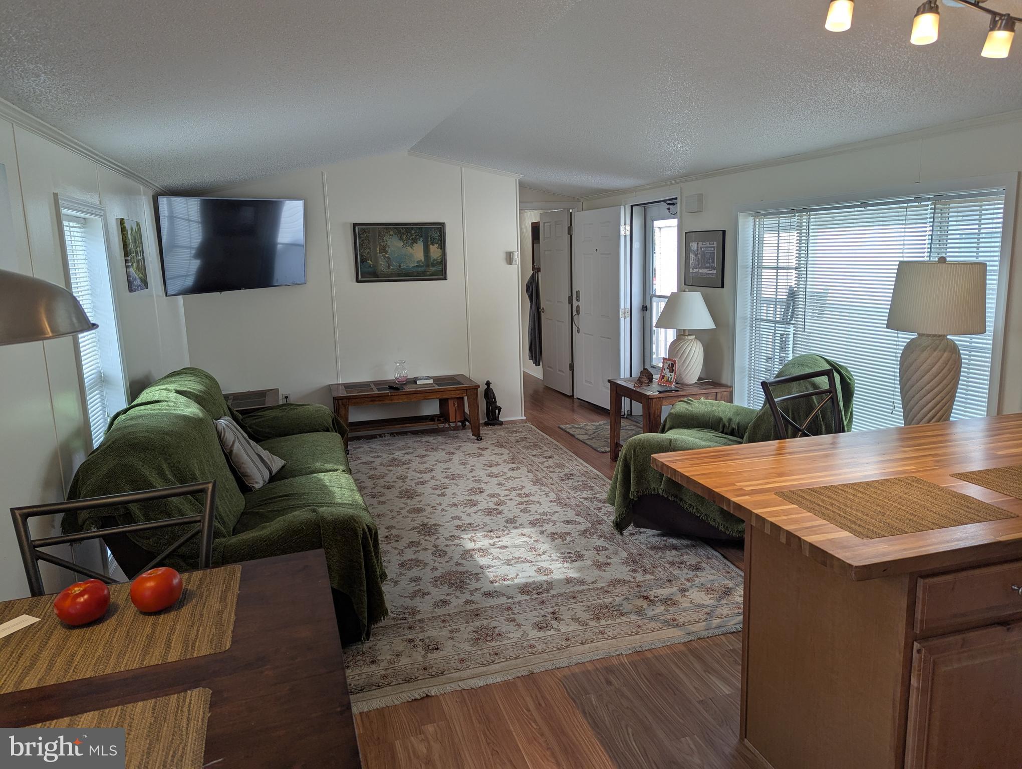 SPRING MEADOWS - Residential