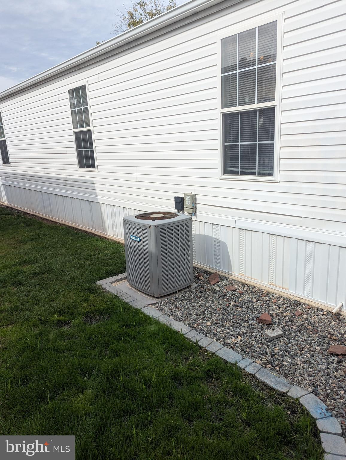 SPRING MEADOWS - Residential