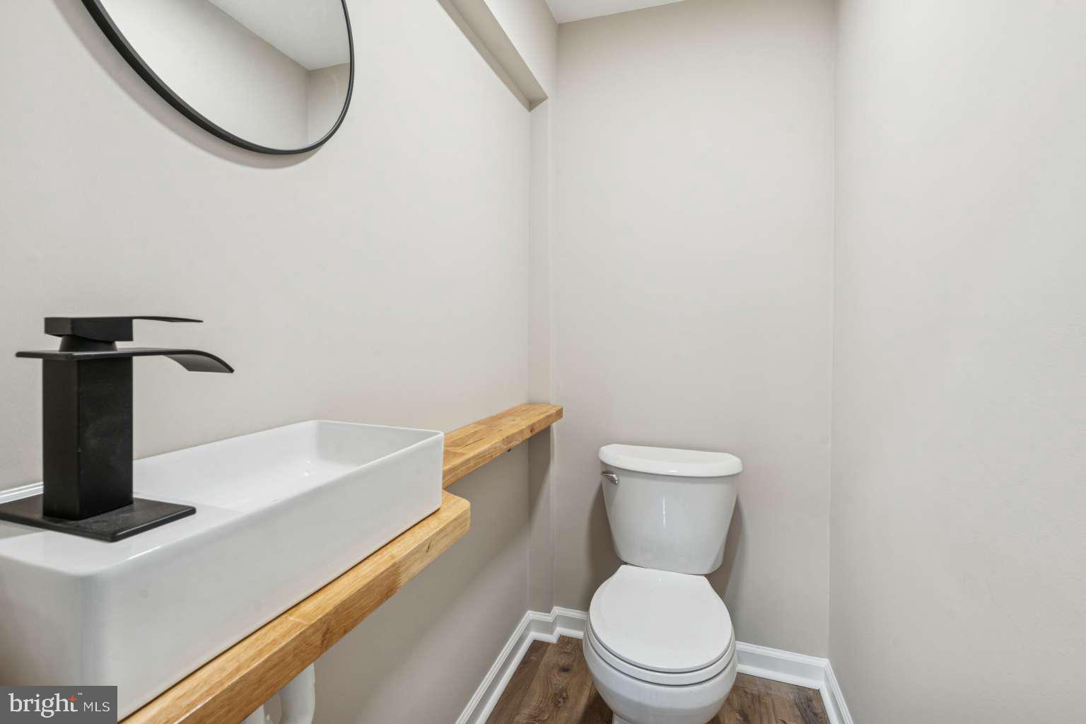 LOWER MOYAMENSING - Residential