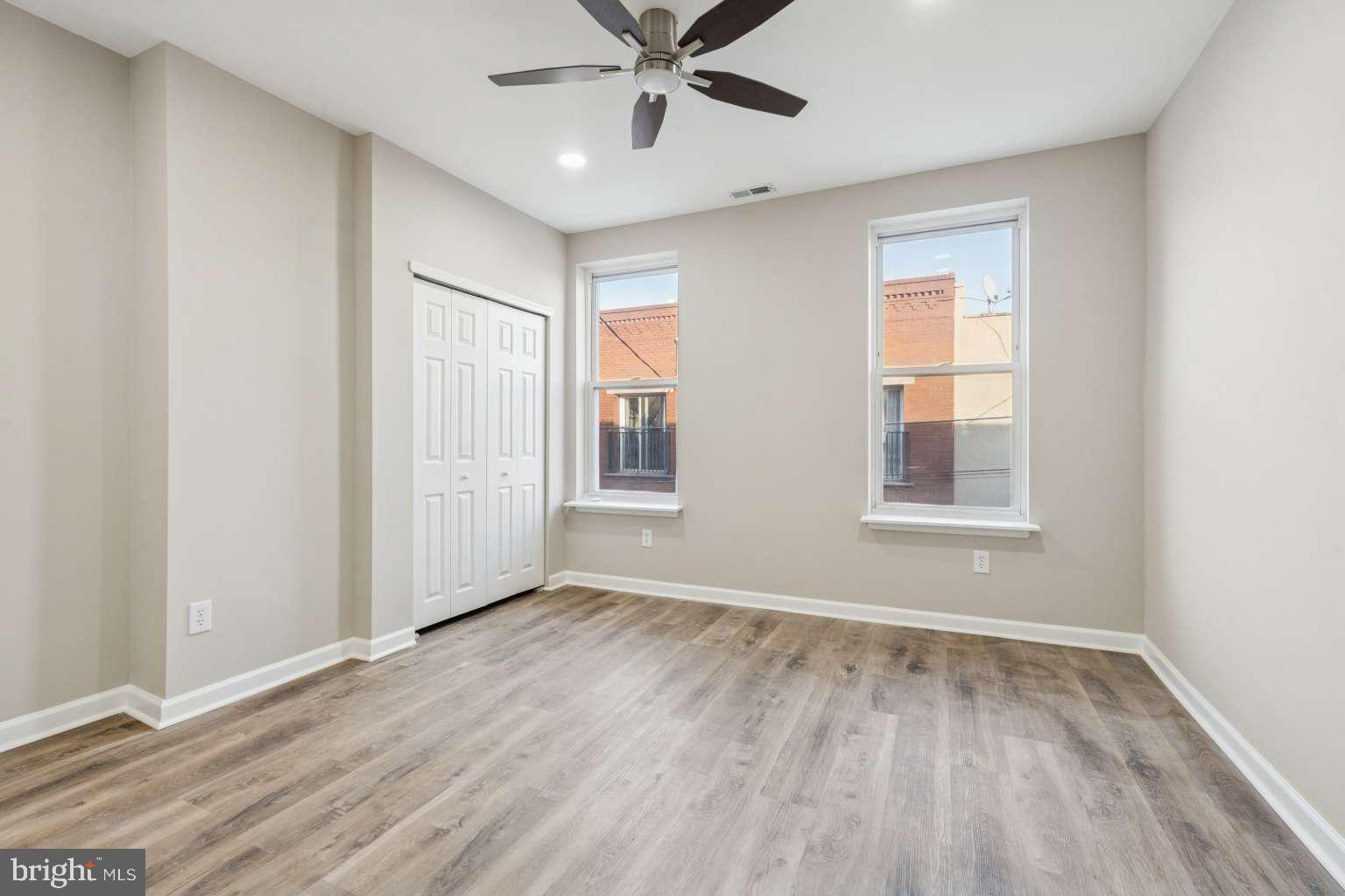 LOWER MOYAMENSING - Residential