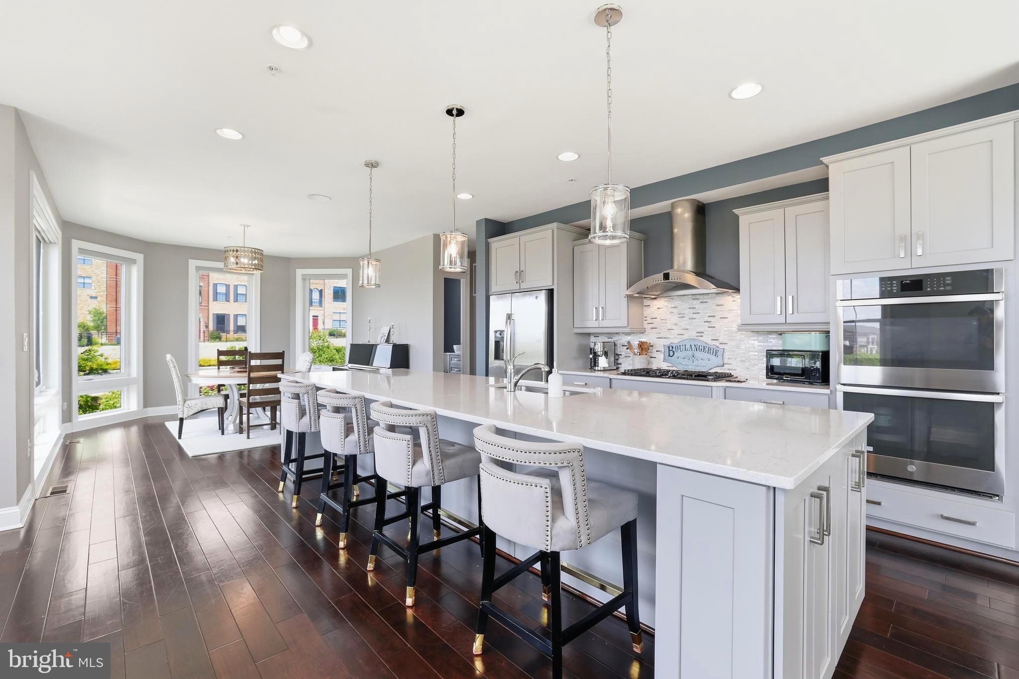 POTOMAC OVERLOOK CONDO - Residential