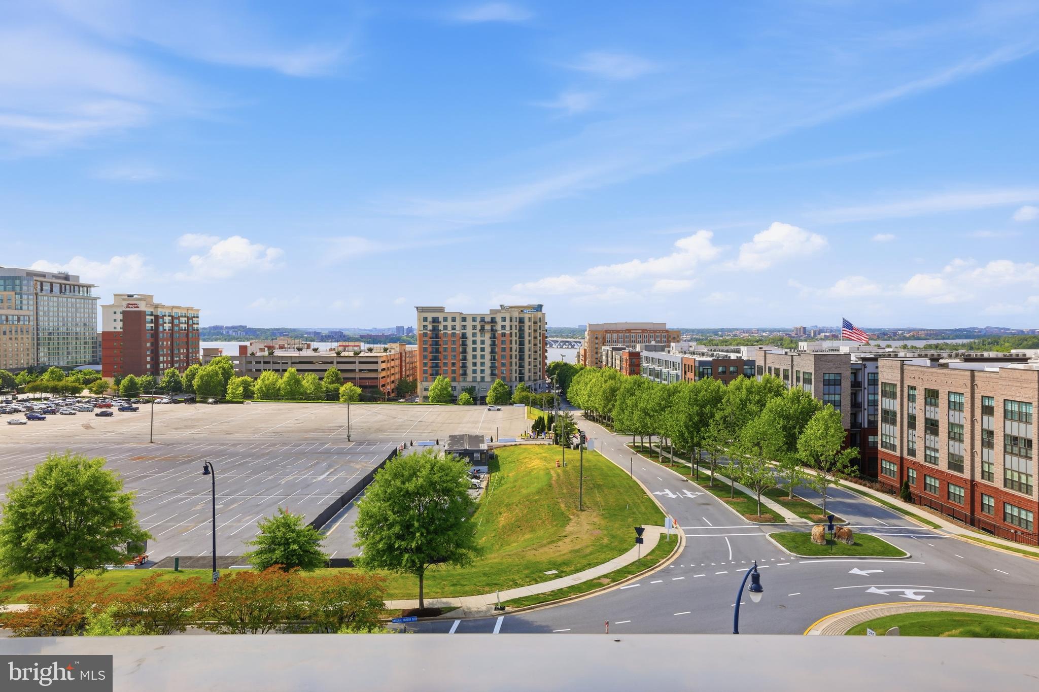 POTOMAC OVERLOOK CONDO - Residential