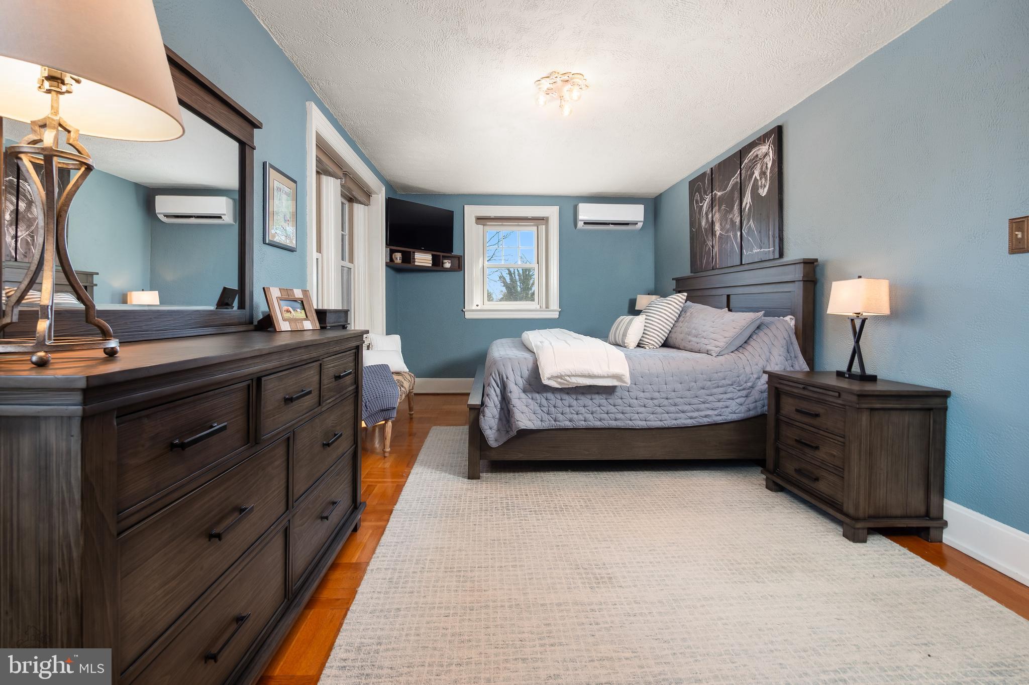 WESTVIEW HEIGHTS - Residential