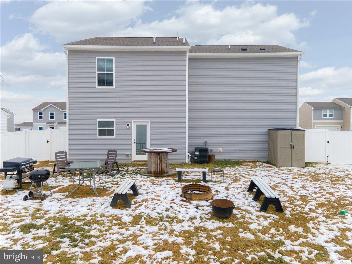 DILLON FARM - Residential