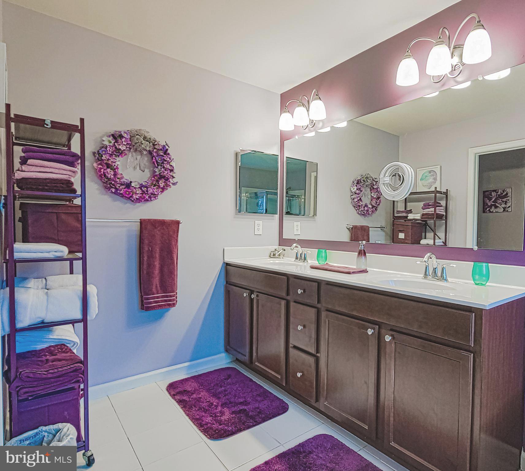 FIELDSTONE FARM - Residential