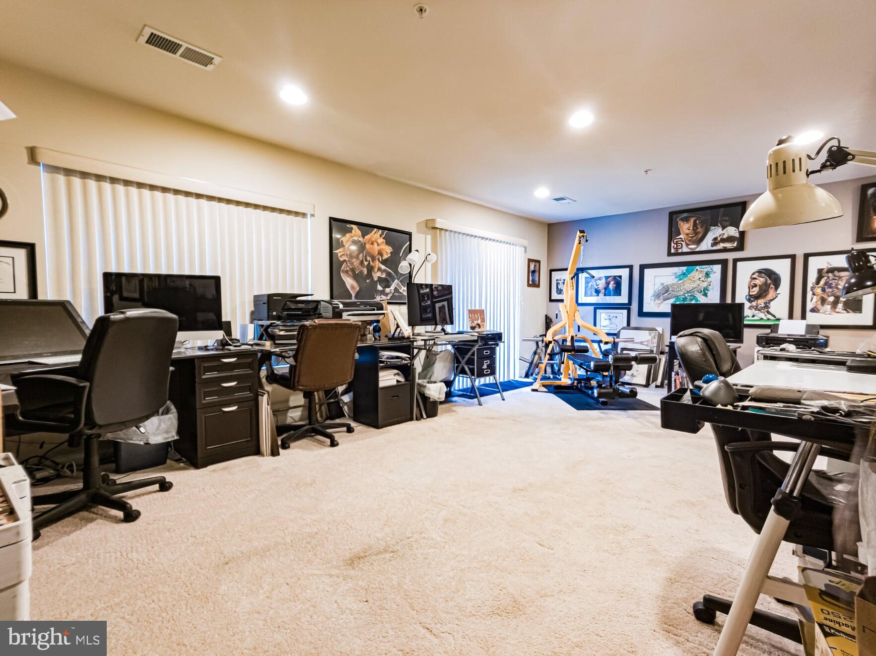 FIELDSTONE FARM - Residential