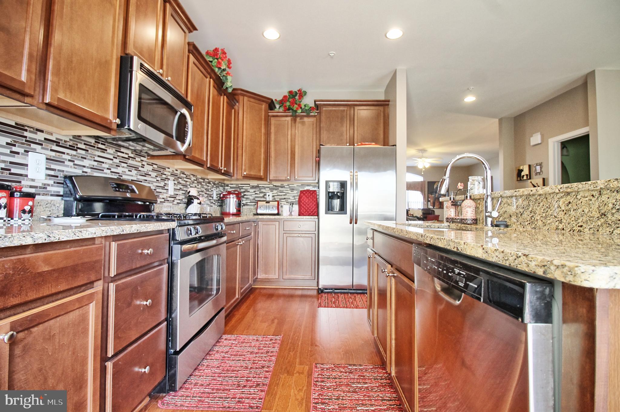 FIELDSTONE FARM - Residential