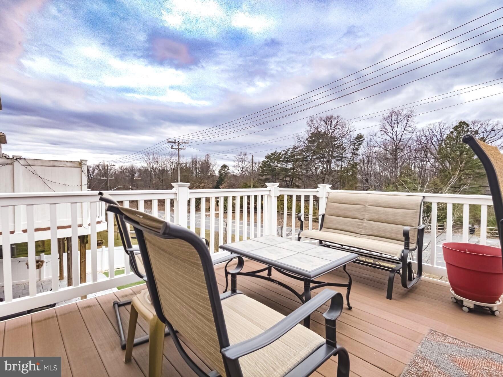 FIELDSTONE FARM - Residential