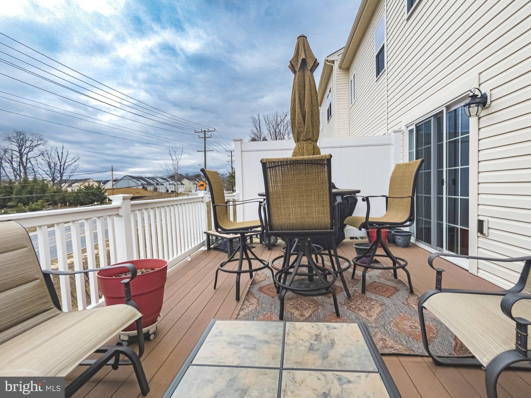 FIELDSTONE FARM - Residential