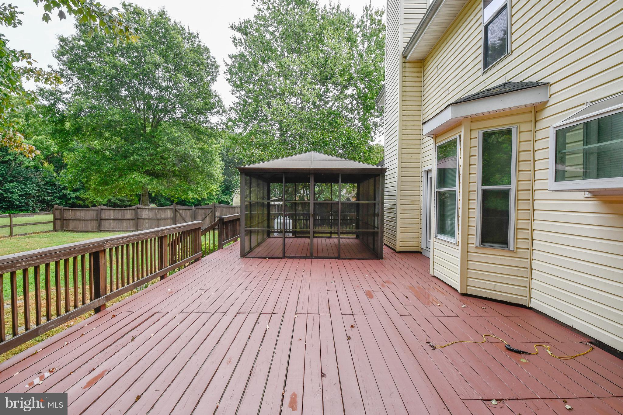 PEPPERMILL ESTATES - Residential