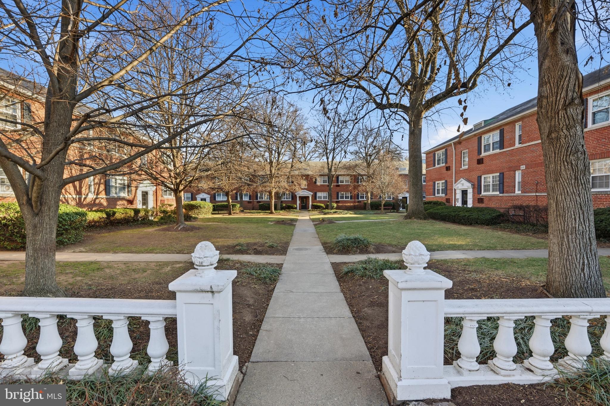 4360 N PERSHING DRIVE 43603