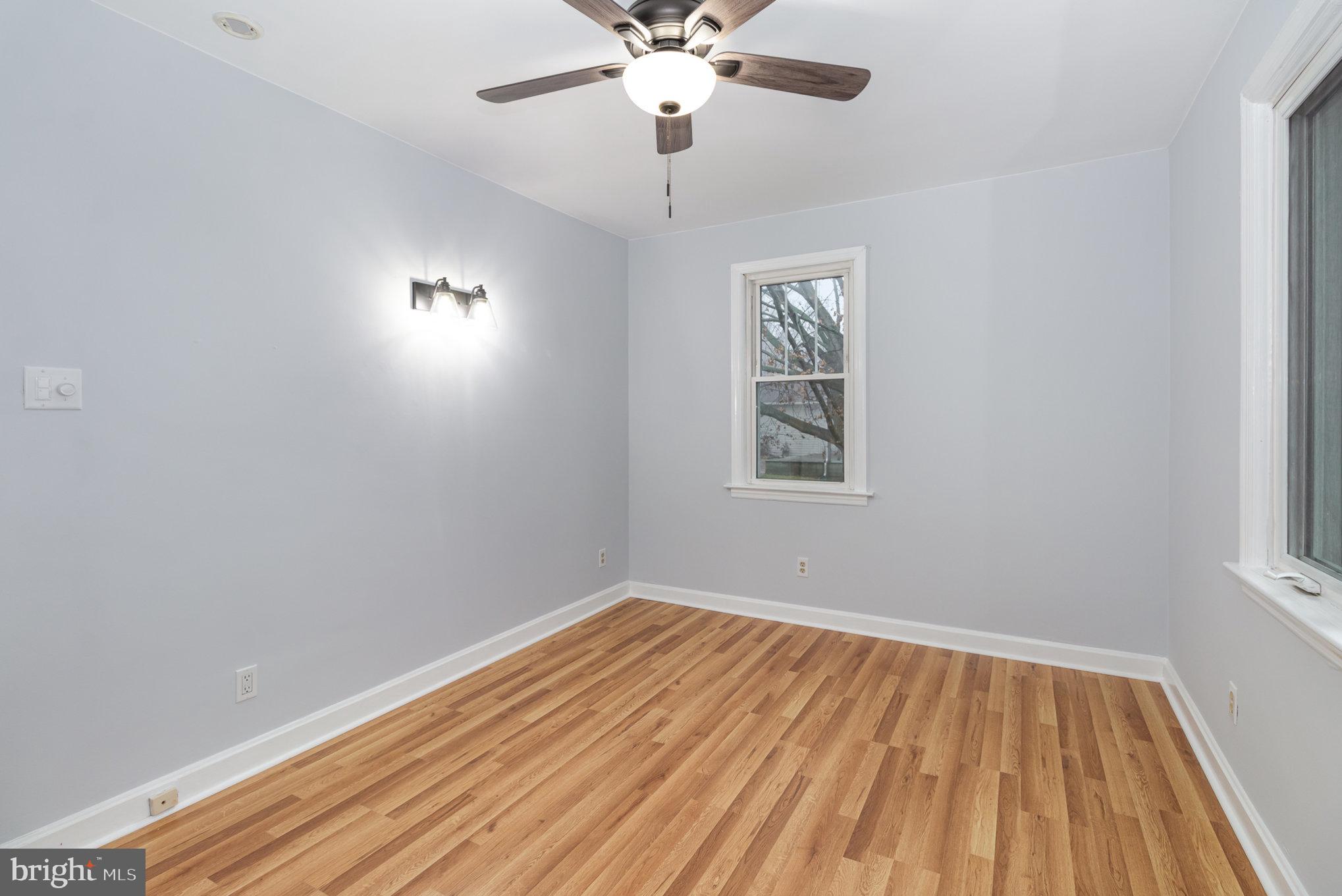 EAST PENNSBORO - Residential