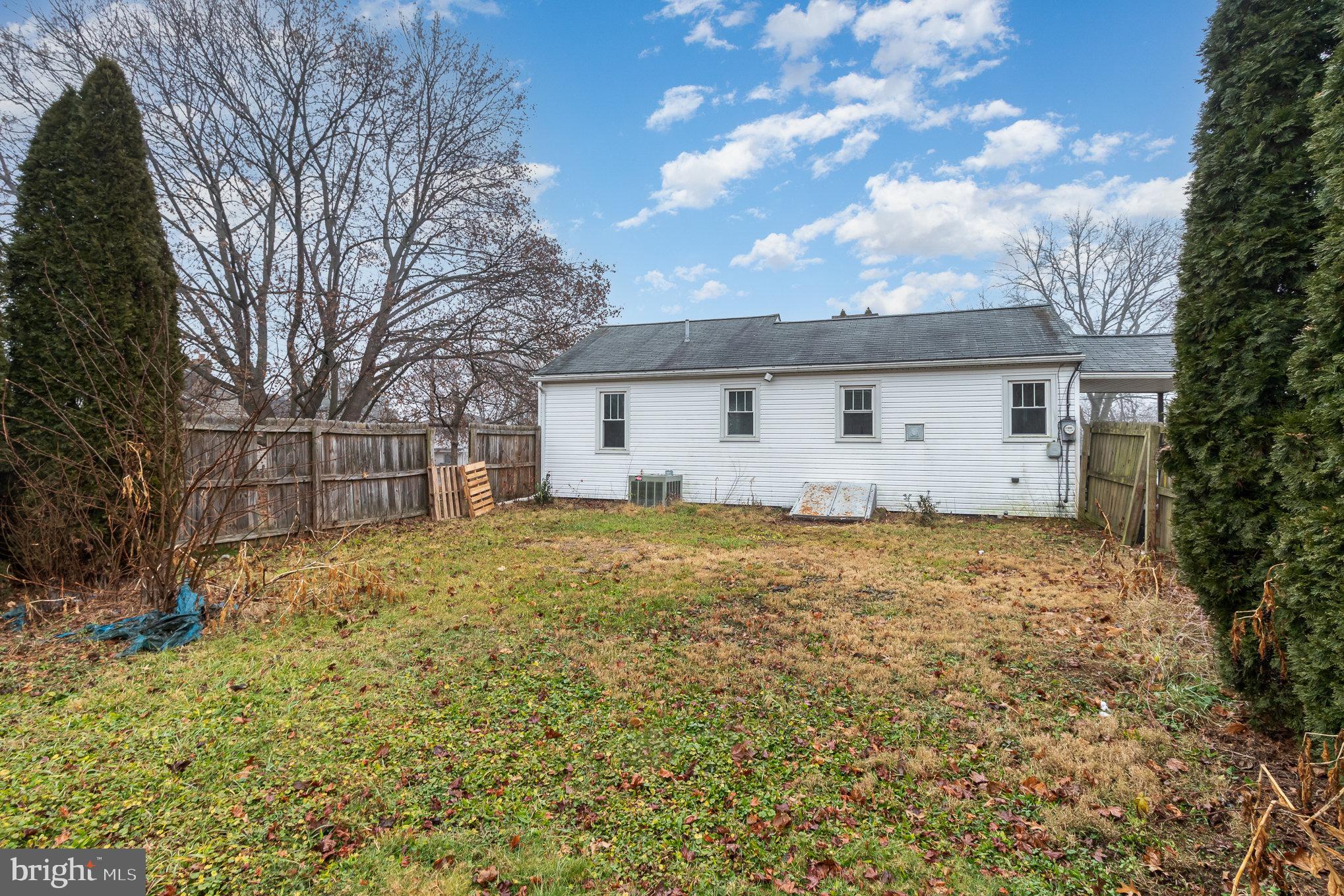 EAST PENNSBORO - Residential