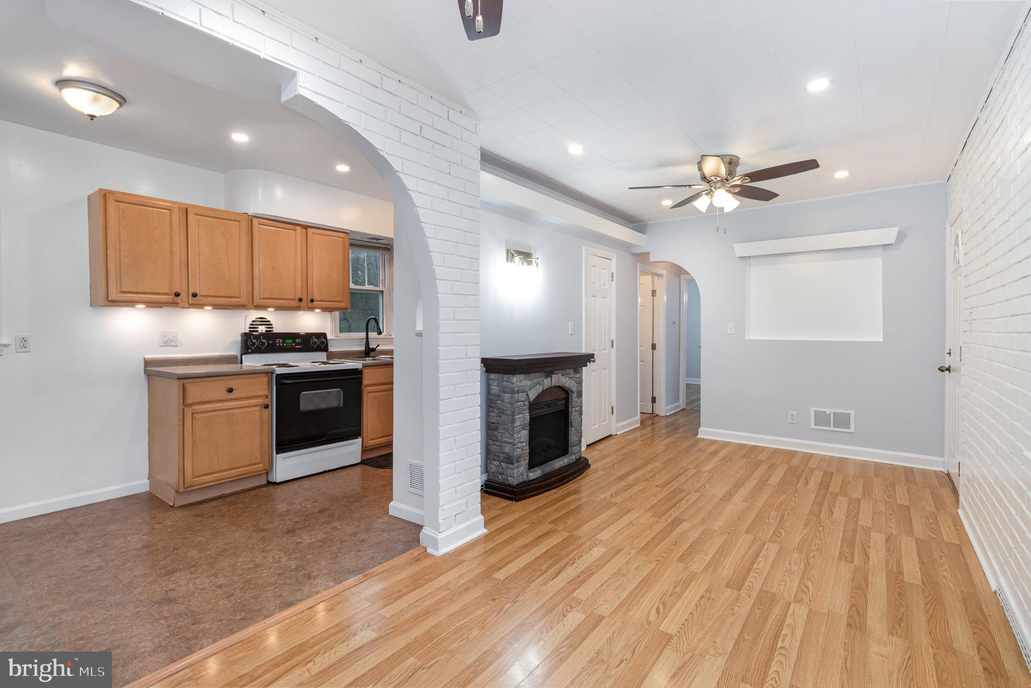 EAST PENNSBORO - Residential