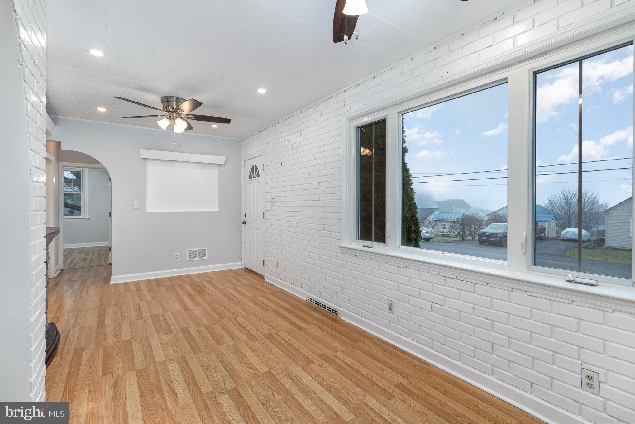 EAST PENNSBORO - Residential