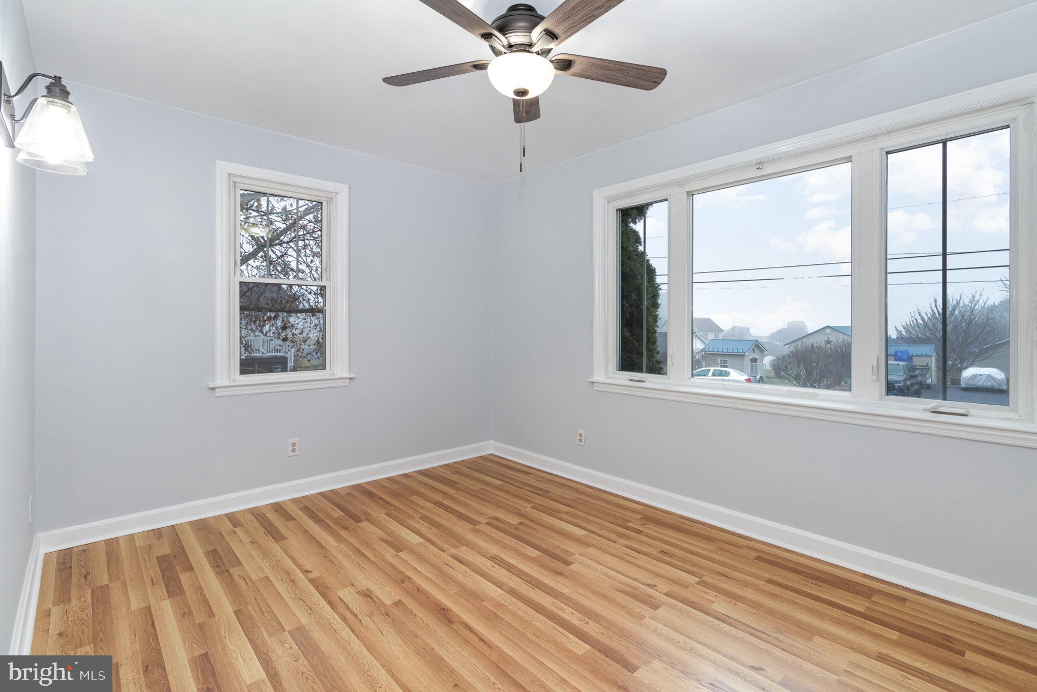 EAST PENNSBORO - Residential