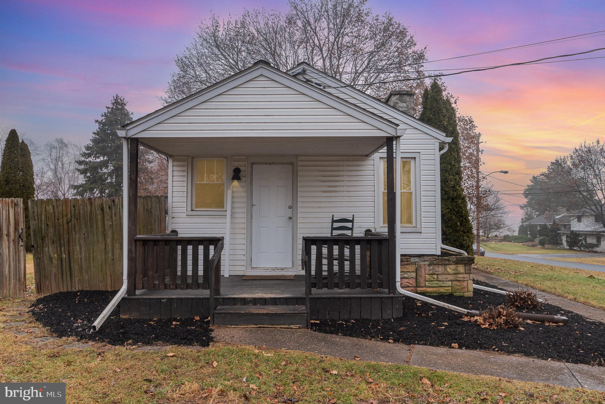 EAST PENNSBORO - Residential
