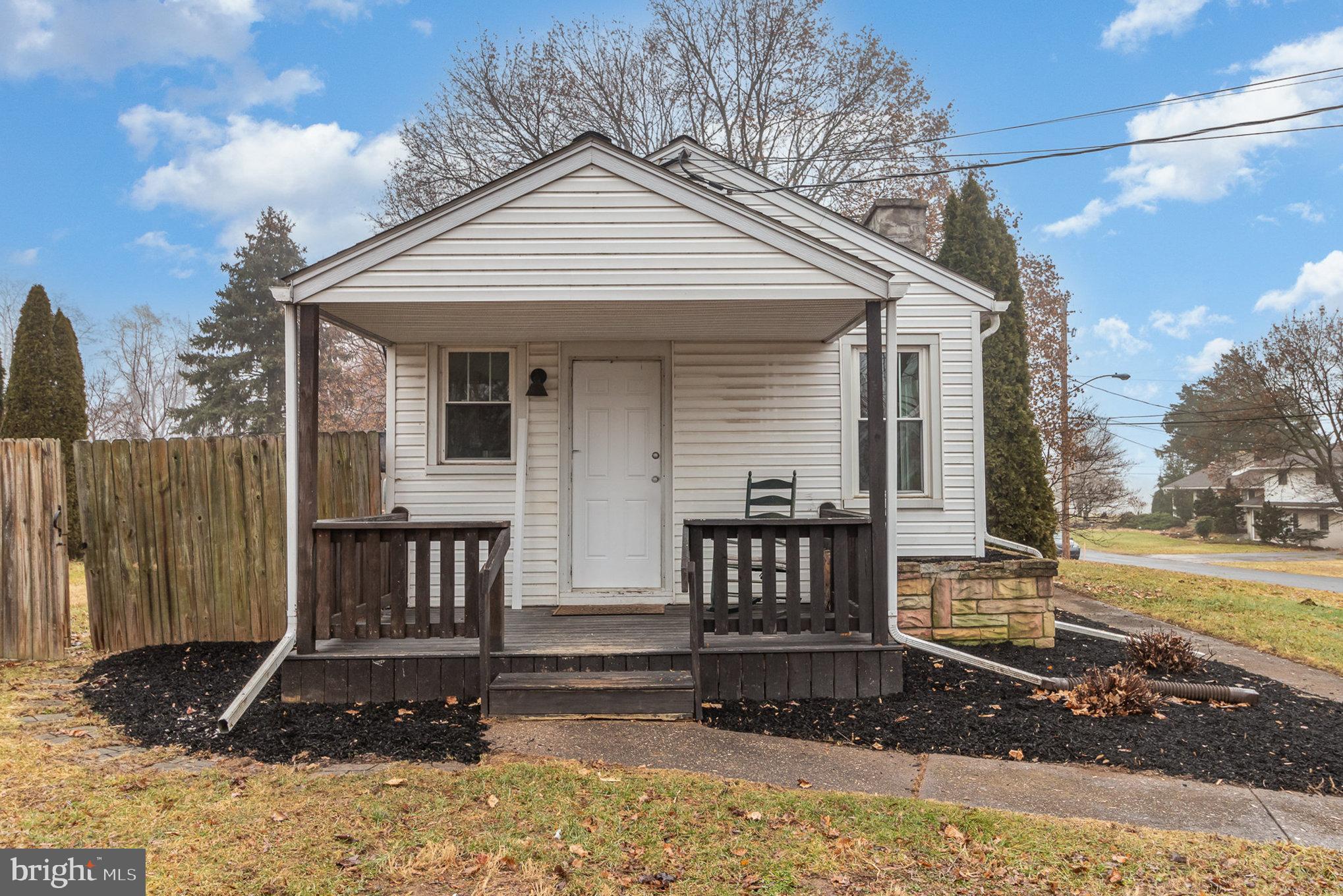 EAST PENNSBORO - Residential
