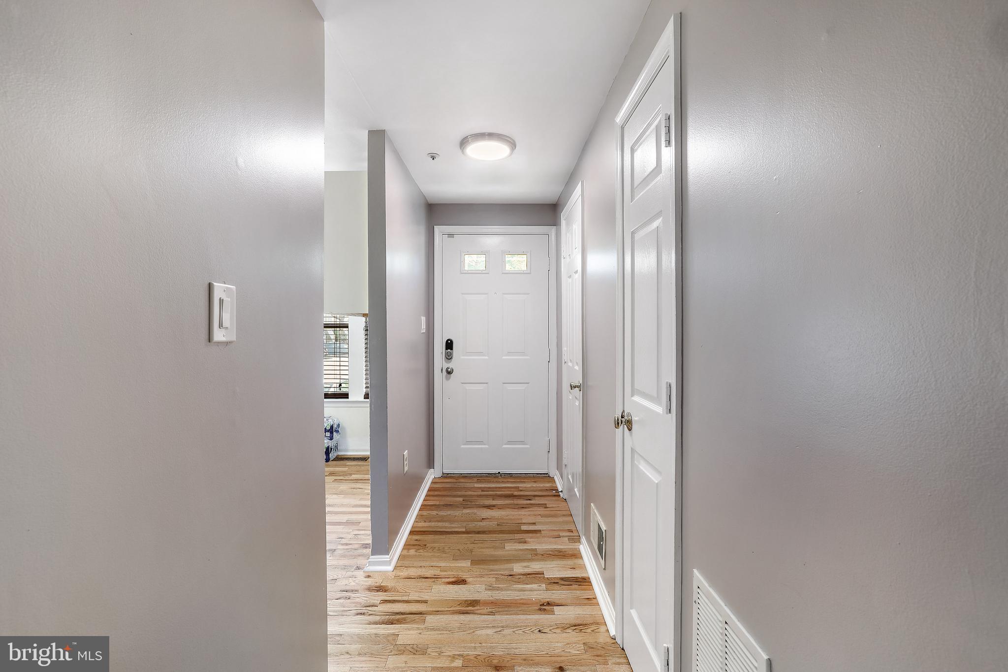 RUSSETT - Residential