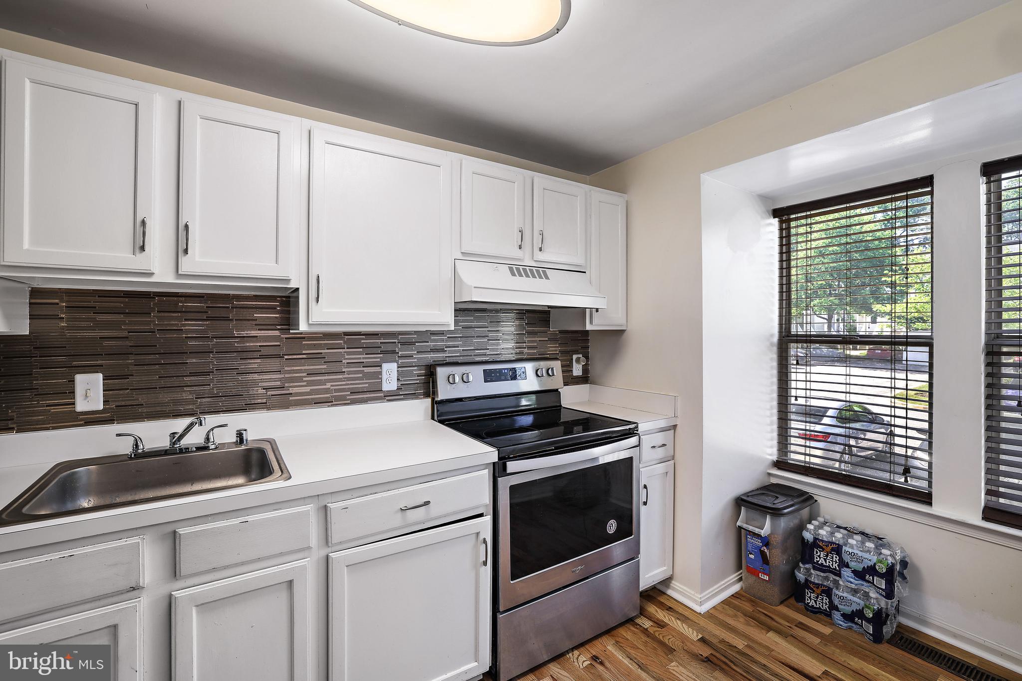 RUSSETT - Residential