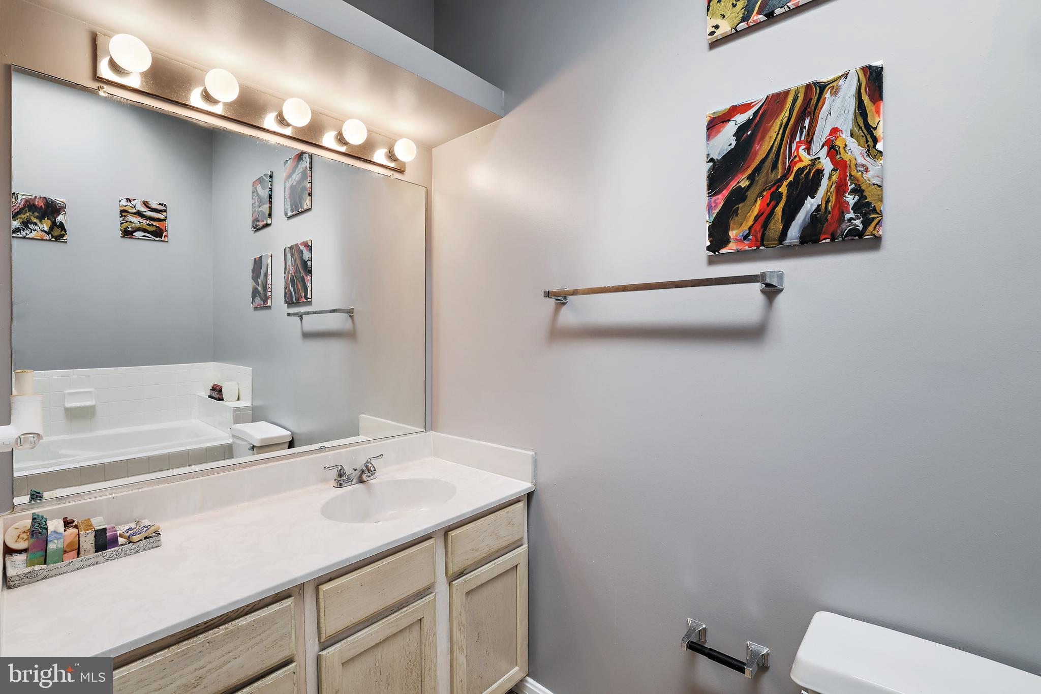 RUSSETT - Residential